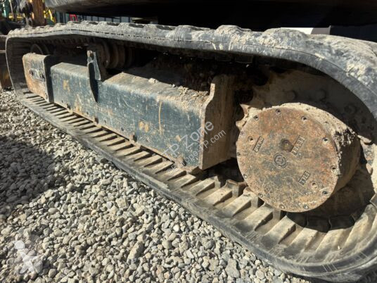 Escavadora Hyundai ROBEX 60CR-9A