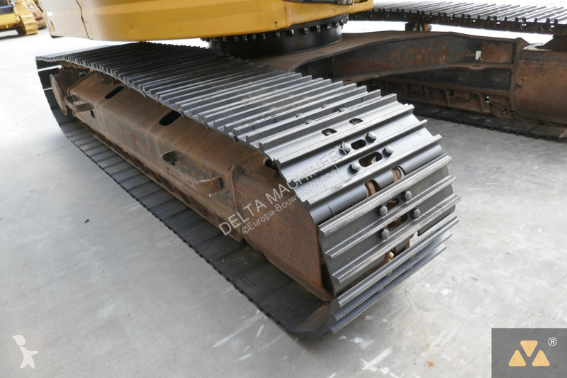 Escavatore Caterpillar 325F LCR