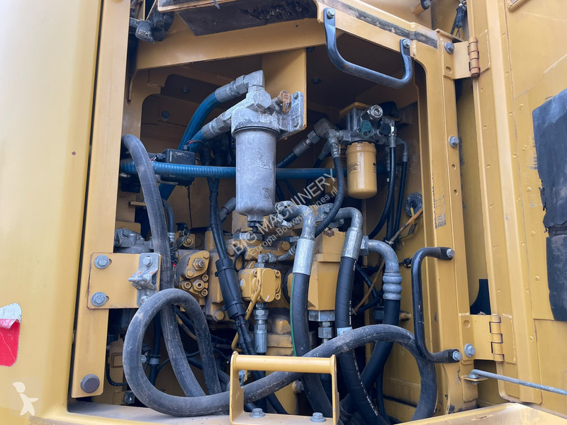 جرافة Caterpillar 335F LCR | German machine