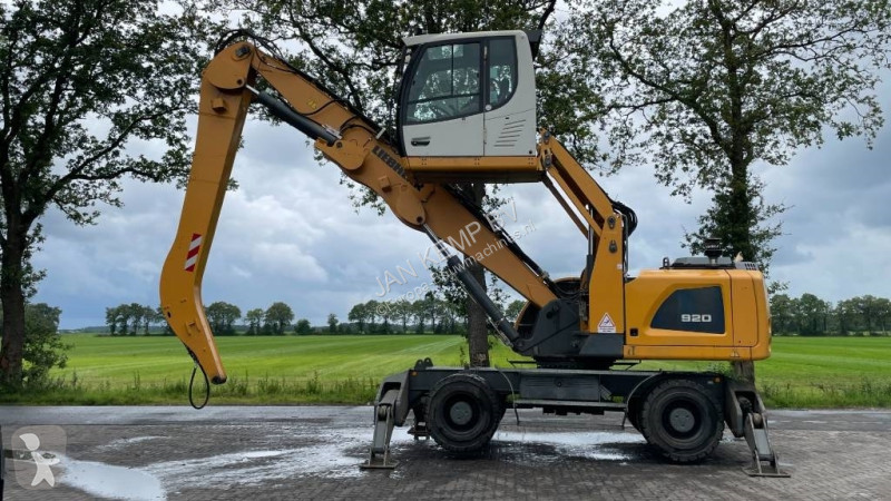 جرافة Liebherr A 920 Industry (same spec LH24)