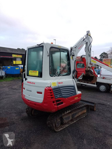 Miniexcavadora Takeuchi