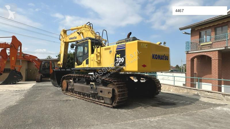 Escavadora Komatsu PC700 LC-8E0