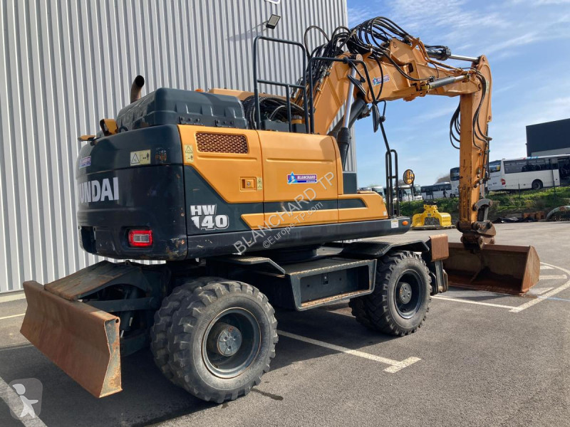 Excavadora Hyundai HW 140