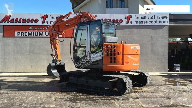 Excavadora Hitachi ZX85US-3