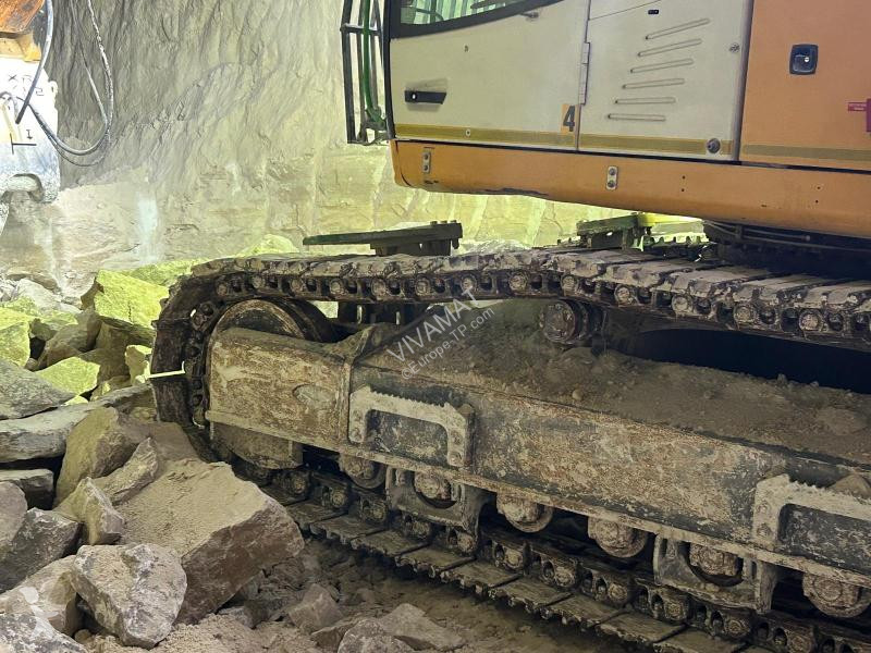Escavadora Liebherr