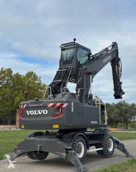 Skovel Volvo EW220e