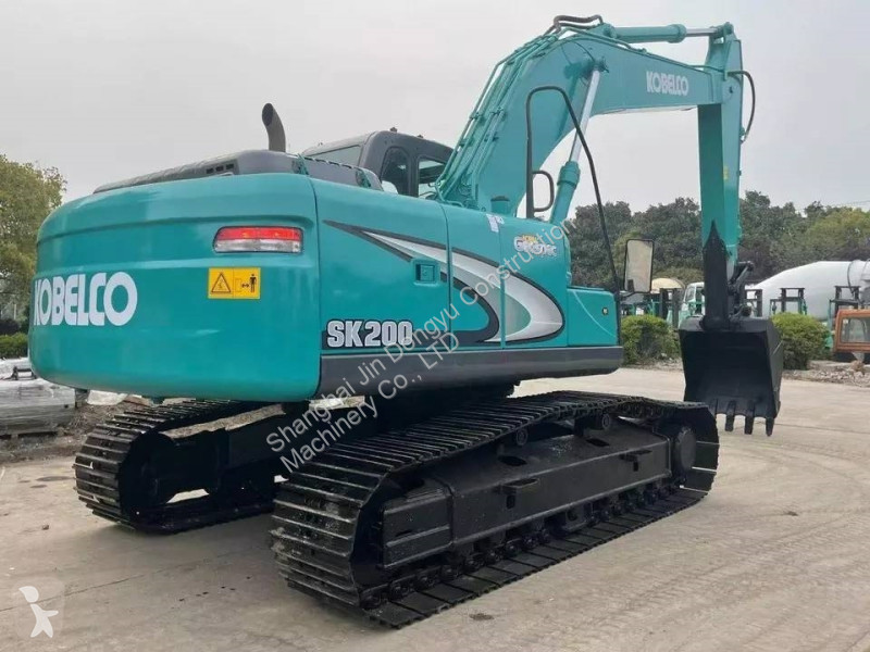 Escavadora Kobelco