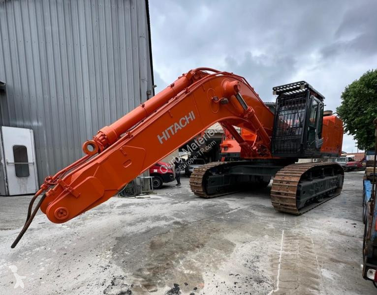 Escavatore Hitachi