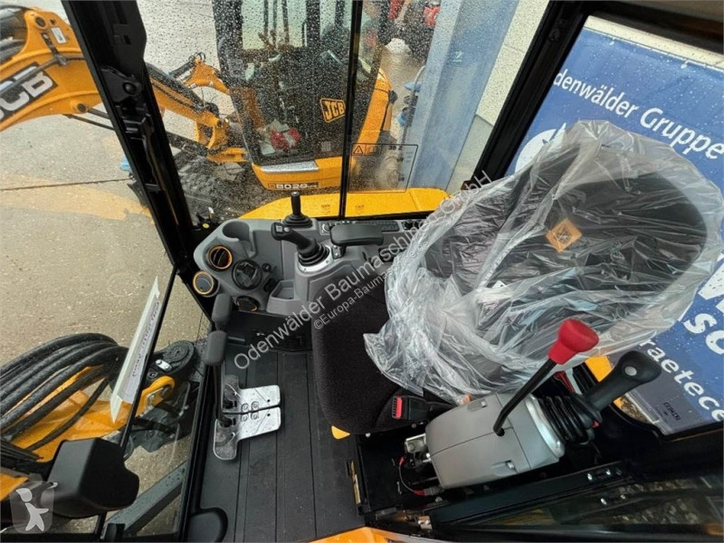 جرافة JCB 35Z-1