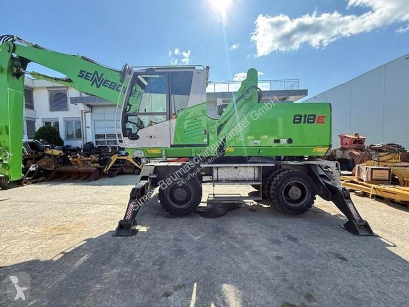 Escavadora Sennebogen 818 E