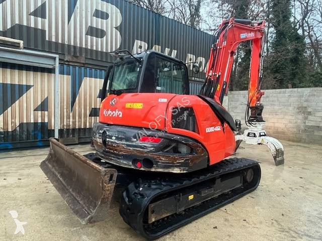 Pelle Kubota KX080-4X2
