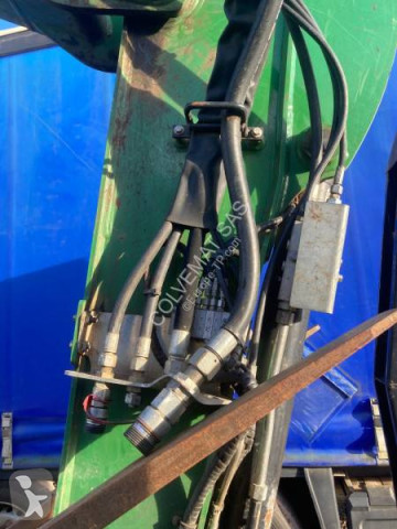 Excavadora de ruedas JCB
