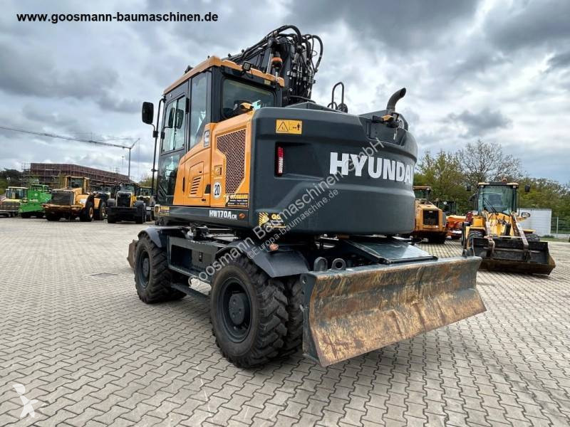 Escavadora Hyundai HW170A CR