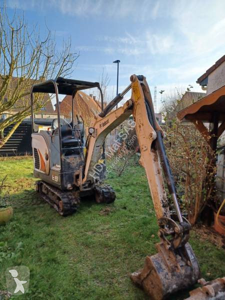 Escavadora Bobcat E19