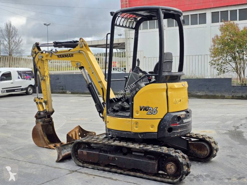 Escavatore Yanmar VIO 26-6
