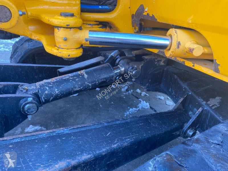Excavator JCB