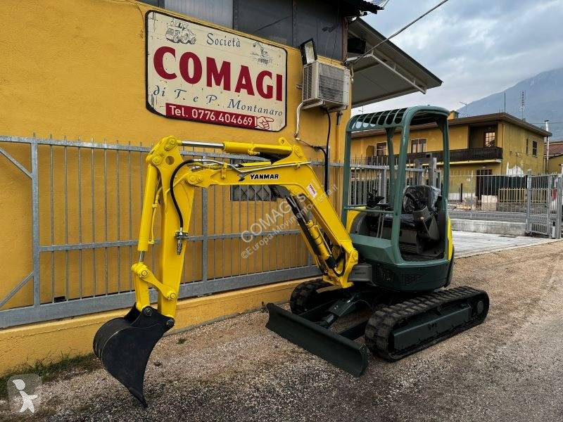 Escavatore Yanmar VIO25-4