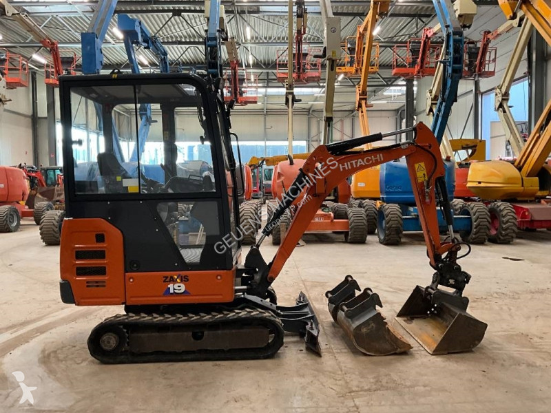 Excavator Hitachi ZX 19-6 powertilt