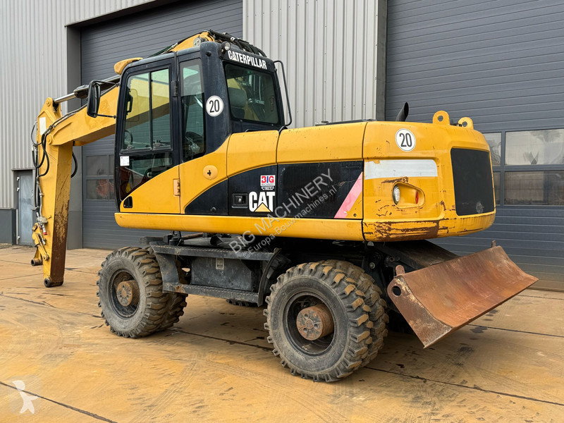 Graafmachine Caterpillar D