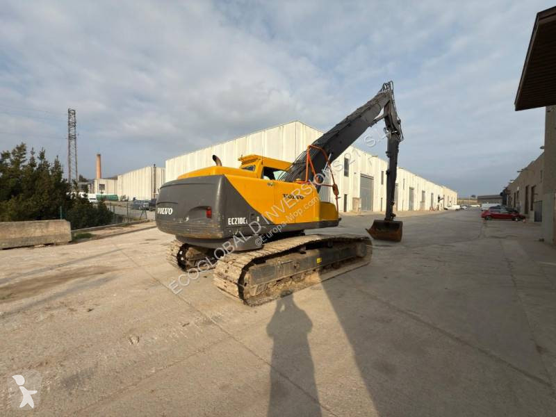 Excavadora Volvo