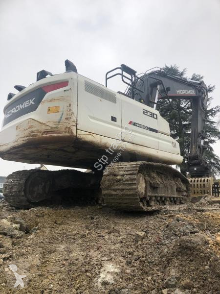 Escavadora Hidromek  HMK 230LC-4