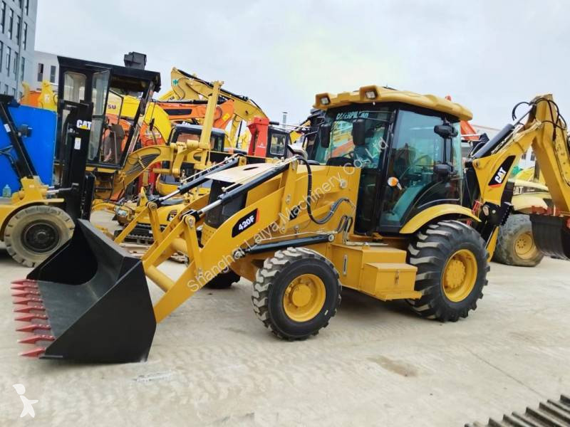 Excavadora Caterpillar 420F with extension arm