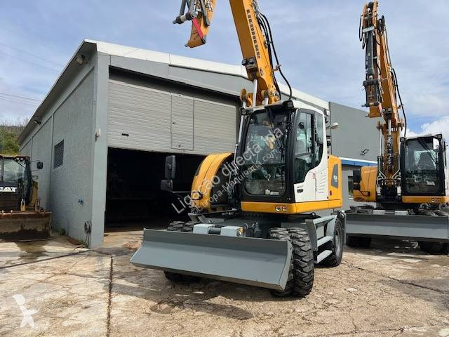 Escavadora Liebherr 916 compact