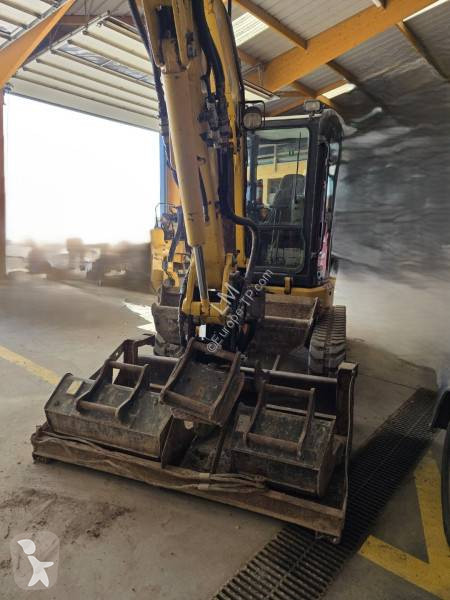 جرافة Komatsu