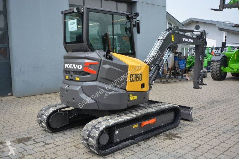 Lopatový nakládač Volvo ECR F