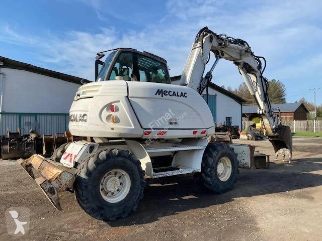 Excavator Mecalac