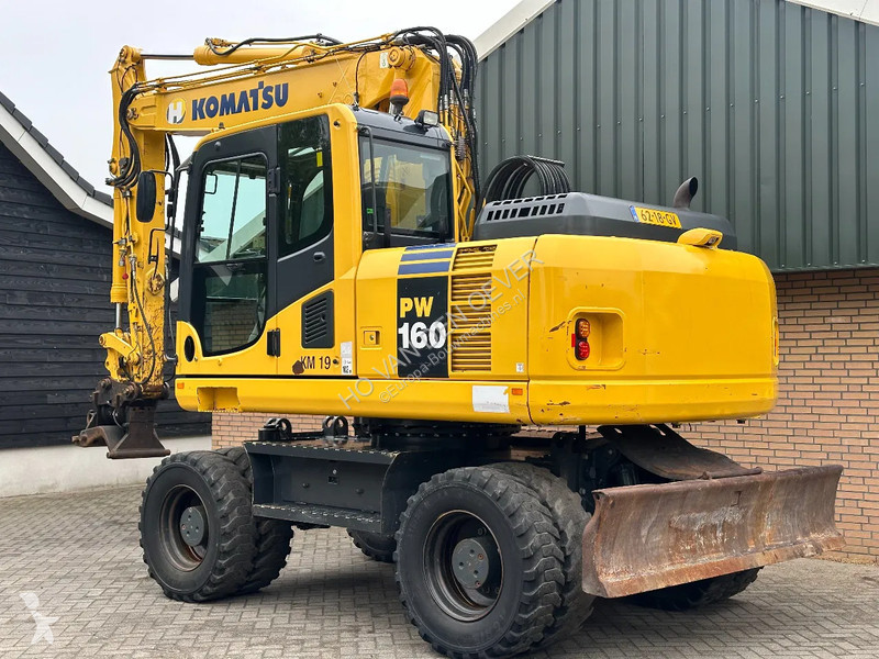 Escavadora Komatsu