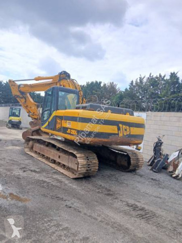 Pelle sur chenilles JCB