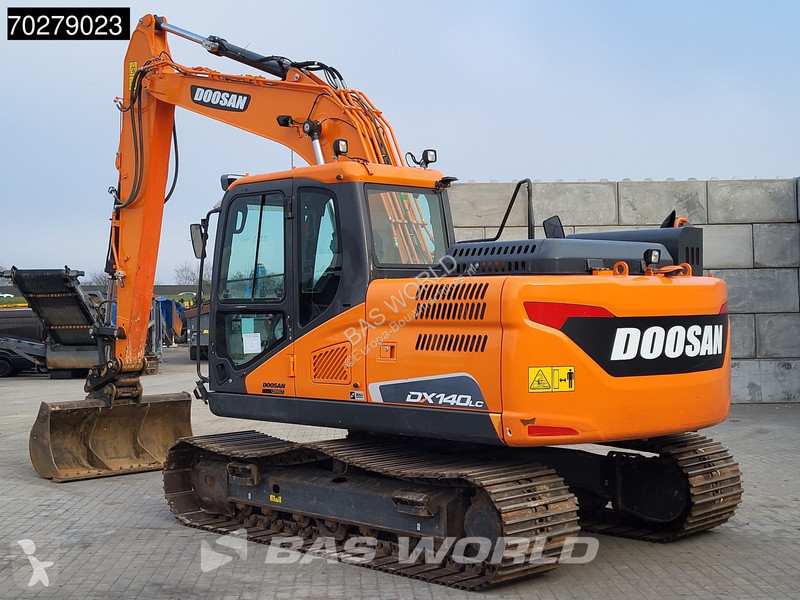 Excavator Doosan -5