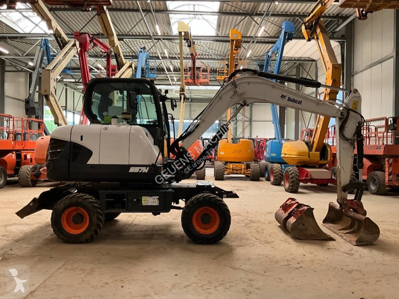 Escavadora Bobcat E 57 W
