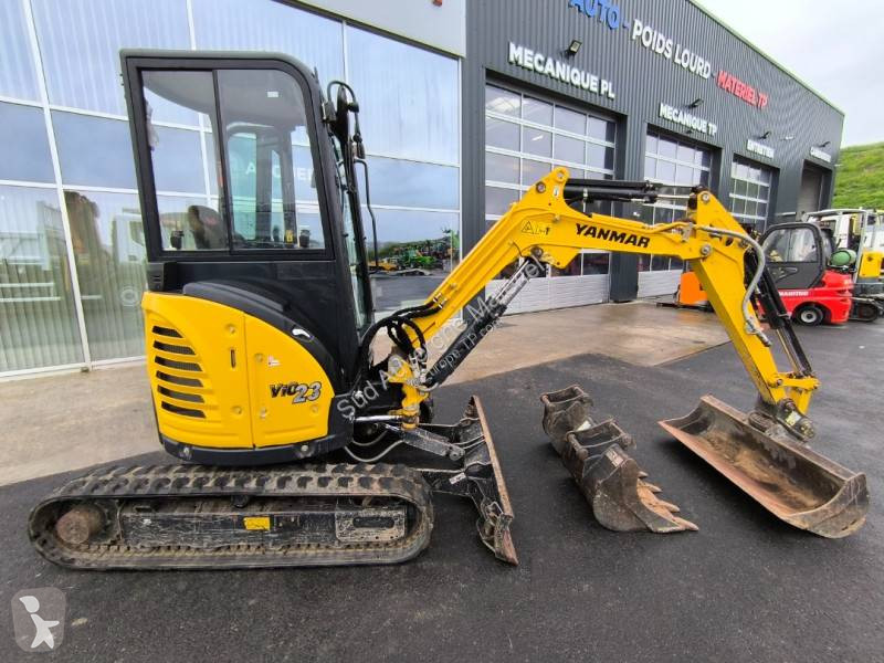 Escavatore Yanmar VIO 23-6
