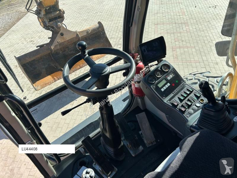 Excavator Liebherr A314