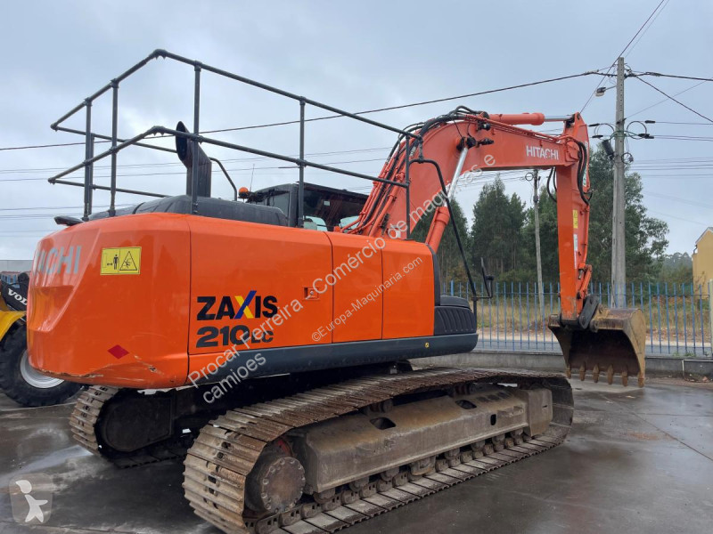 Escavadora Hitachi -5B