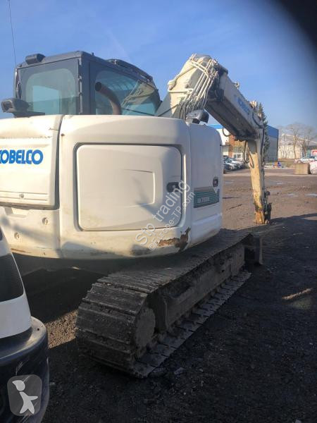 Escavadora Kobelco SK 75SR-3E
