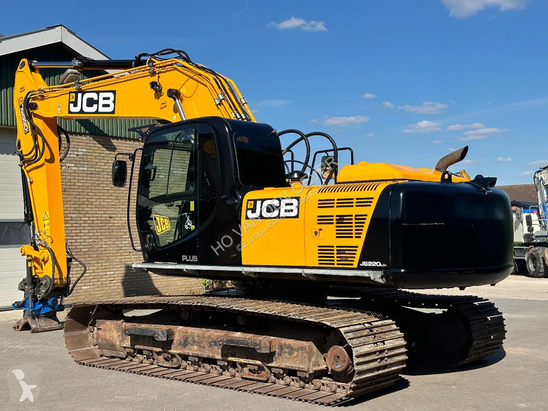 Excavator JCB