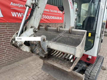 Miniexcavadora Takeuchi