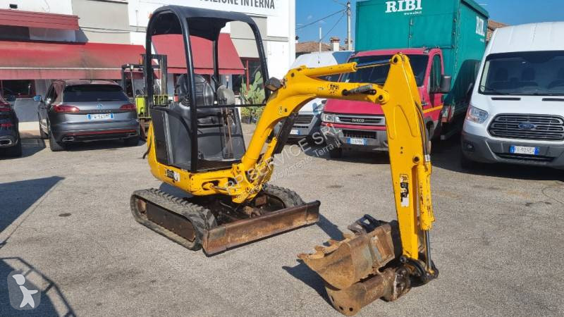 Escavatore JCB