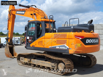 Excavadora de cadenas Doosan