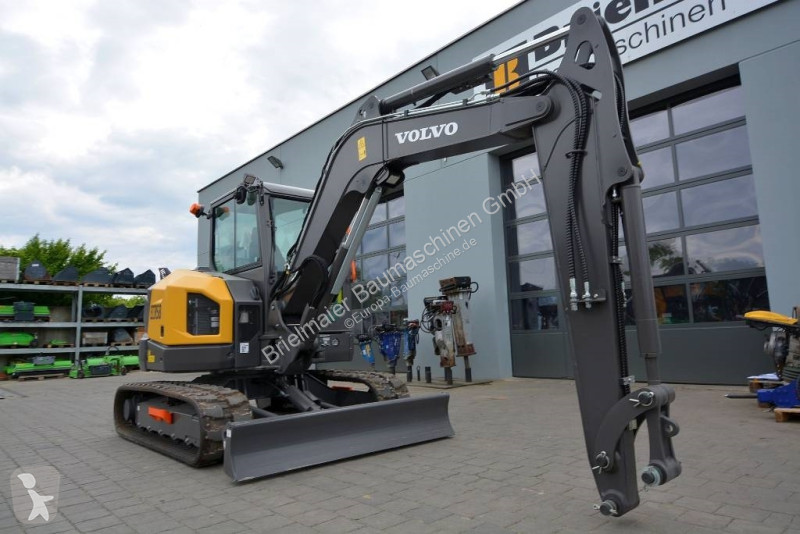 Escavadora Volvo F