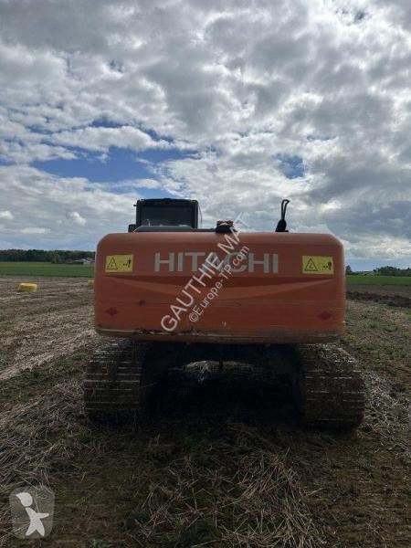 Escavadora Hitachi