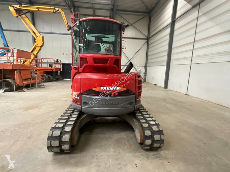 جرافة Yanmar Vio 50 U