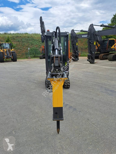 Escavadora Volvo EC 18 E