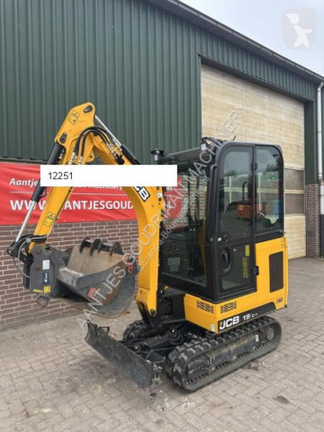 Mini-excavator JCB