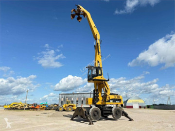 Excavadora de ruedas Caterpillar