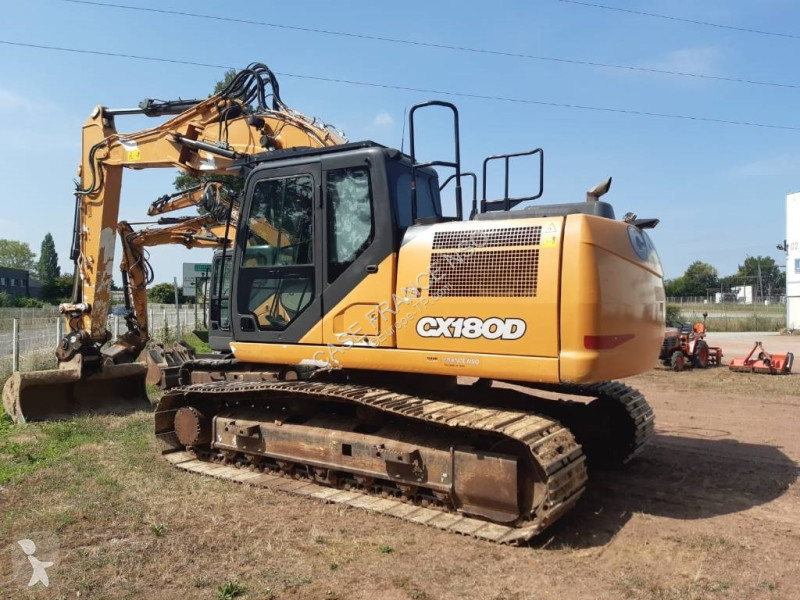 Excavadora Case D