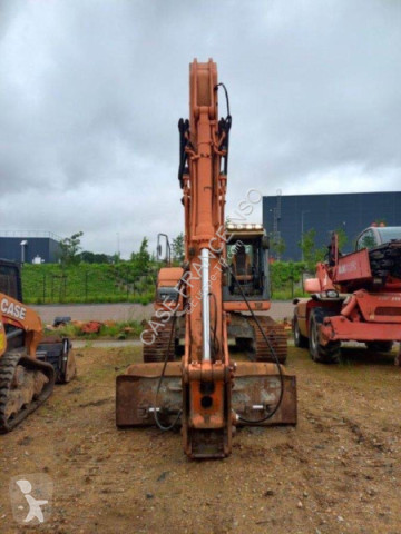 Pelle sur chenilles Doosan